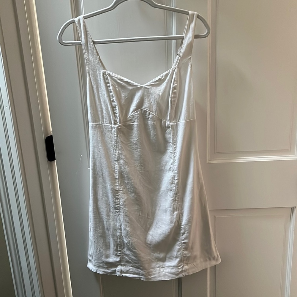 Brand: Abercrombie  // Size: S Tall // Color: White